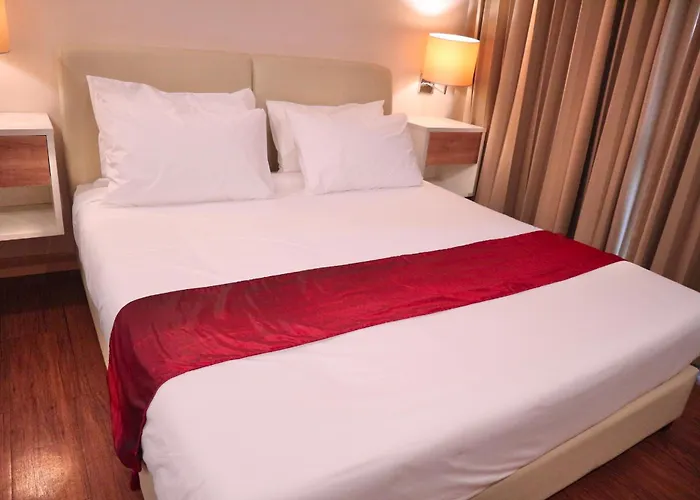 Icon Narindra Sukhumvit Thailand 50sqm To 90sqm & Free Minibar