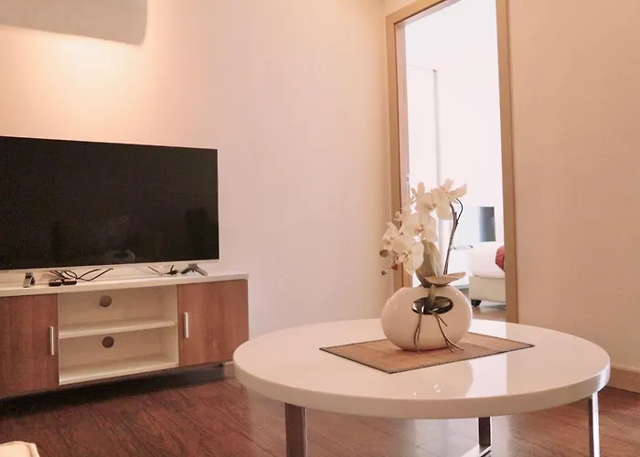 Hotel Icon Narindra Sukhumvit Thailand 50sqm To 90sqm & Free Minibar