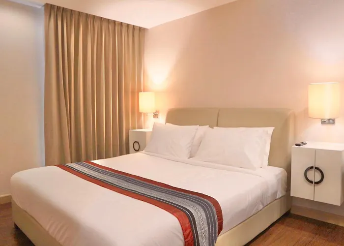Hotel Icon Narindra Sukhumvit Thailand 50sqm To 90sqm & Free Minibar 4*