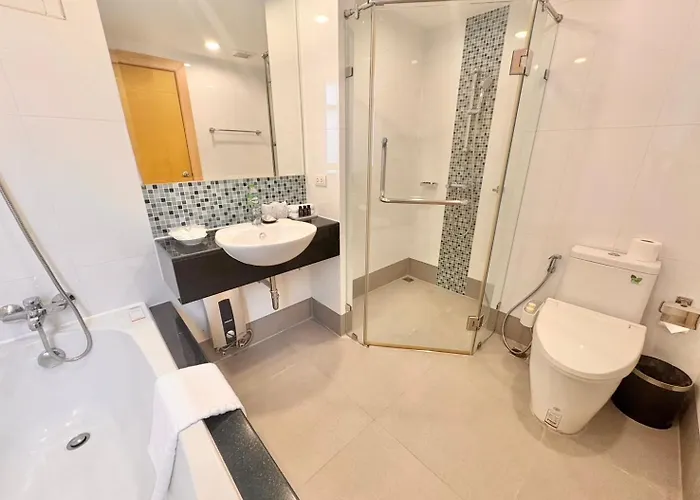 Icon Narindra Sukhumvit Thailand 50sqm To 90sqm & Free Minibar Hotel