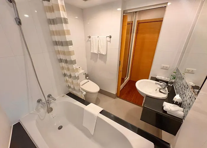 Icon Narindra Sukhumvit Thailand 50sqm To 90sqm & Free Minibar Hotel 4*
